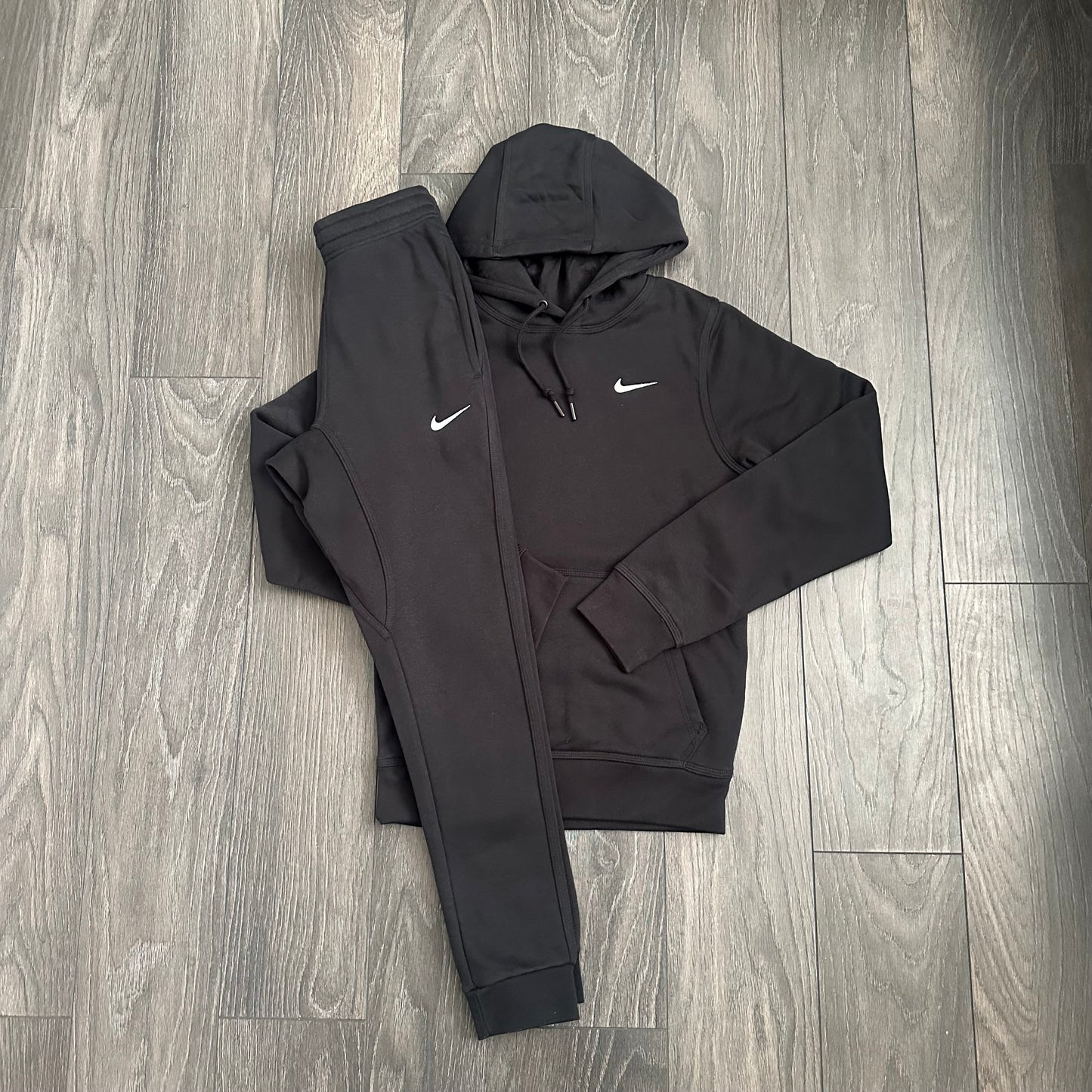 NIKE CLUB SWOOSH HOODIE TRACKSUIT - BLACK