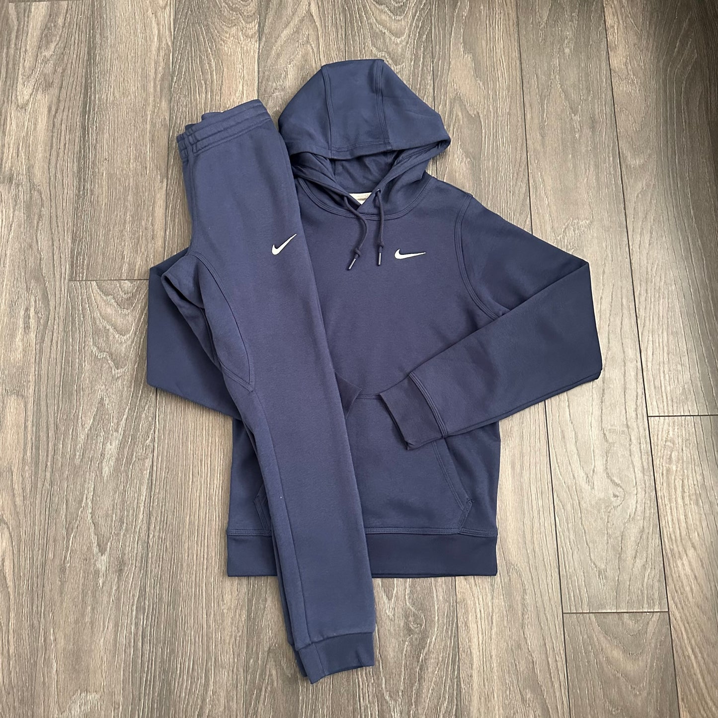 NIKE CLUB SWOOSH HOODIE TRACKSUIT - NAVY