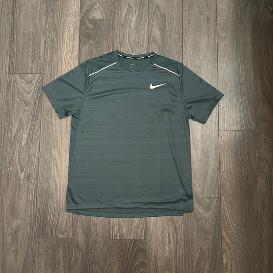 NIKE MILER 1.0 - JUNGLE GREEN